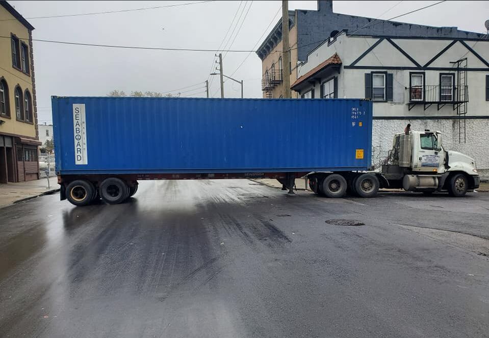 Independent Shipping Inc truck on the road